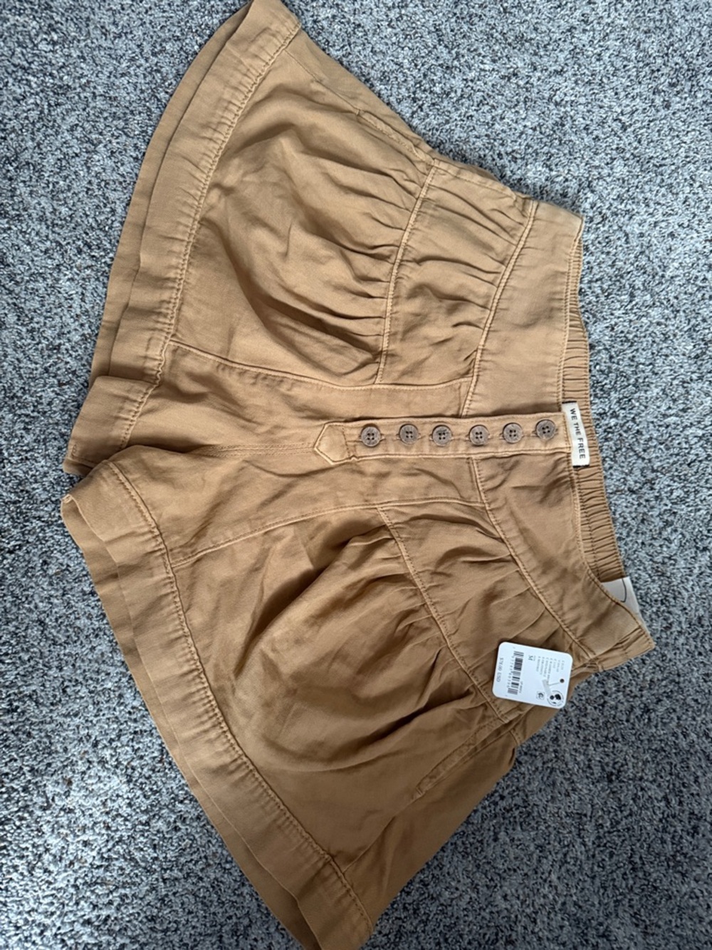 We The Free NWT High-Waist Tan Women's Shorts with Button Front